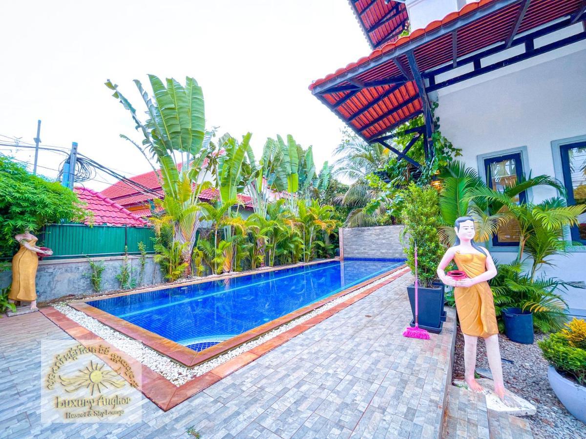 Luxury Angkor Resort & Sky Lounge Siem Reap Exterior foto