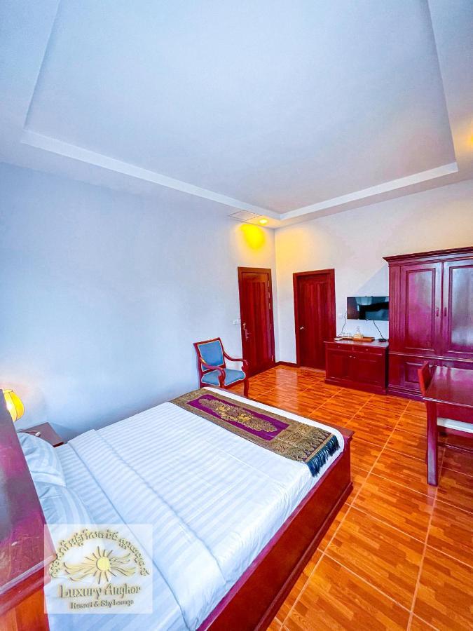 Luxury Angkor Resort & Sky Lounge Siem Reap Exterior foto