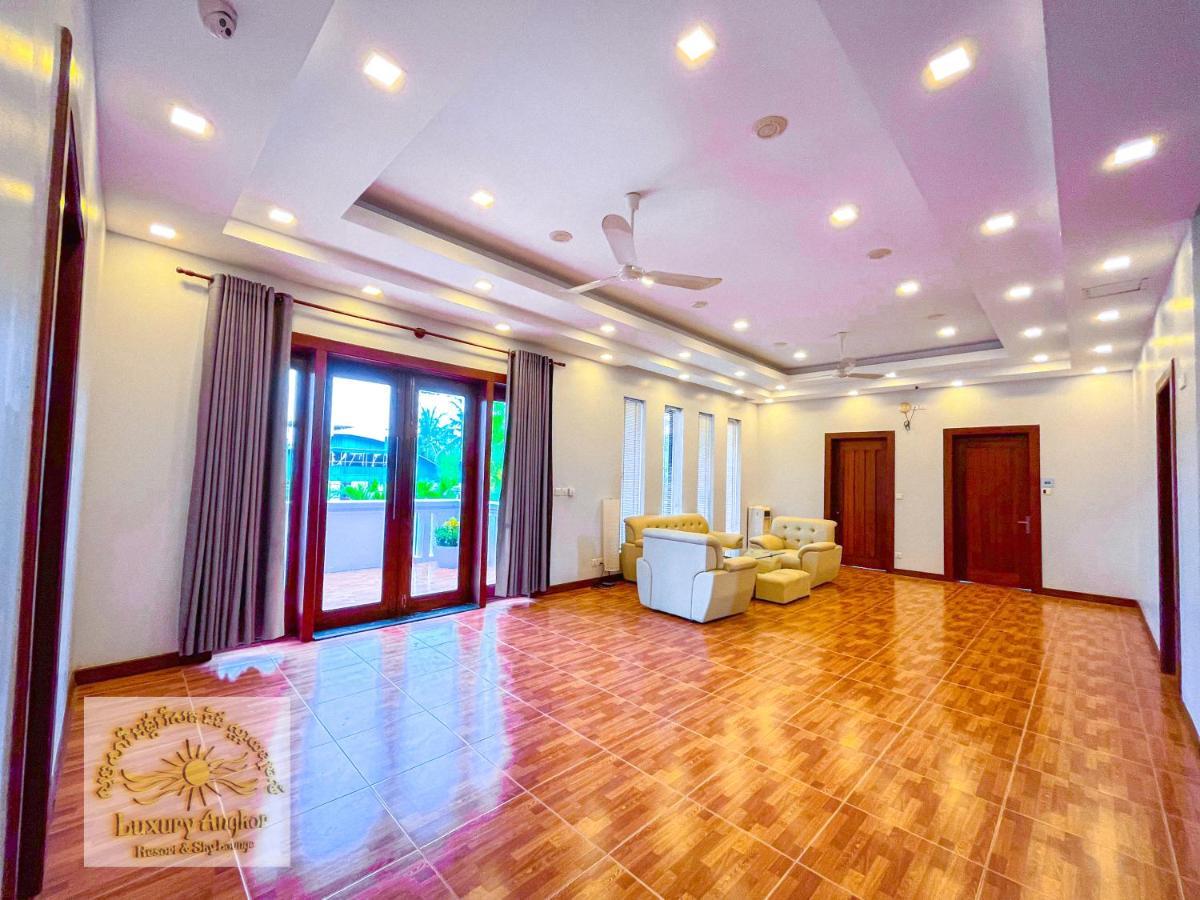 Luxury Angkor Resort & Sky Lounge Siem Reap Exterior foto