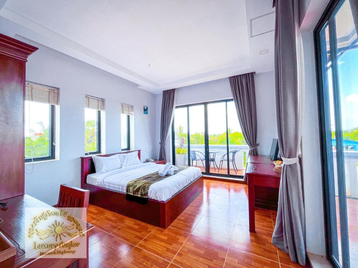 Luxury Angkor Resort & Sky Lounge Siem Reap Exterior foto