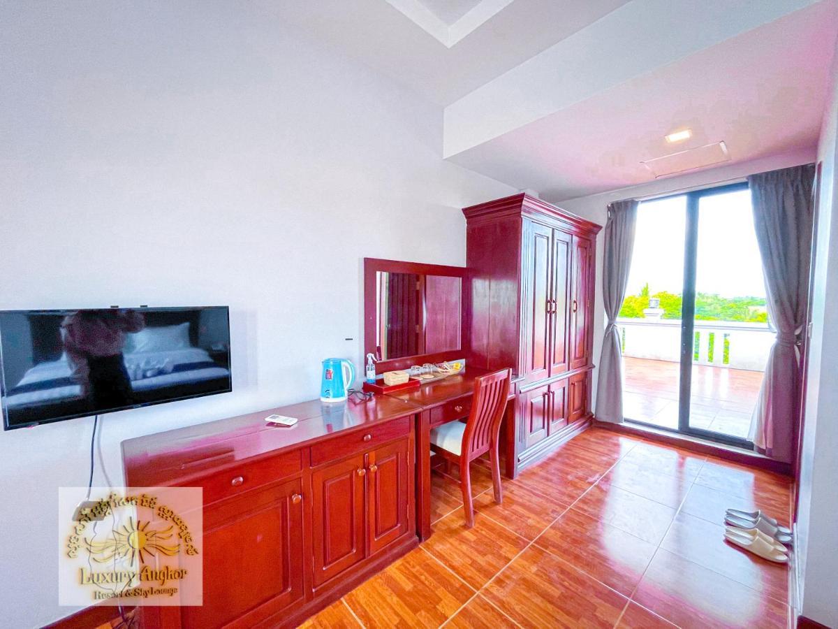 Luxury Angkor Resort & Sky Lounge Siem Reap Exterior foto